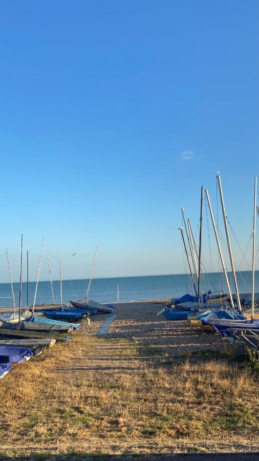 Bexhill Sea Stay Flat 2 Exteriör bild